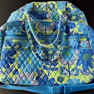 Vera Bradley Large Cotton Travel Duffel Bag Tote Dizzy Daisy Pattern  Quilted